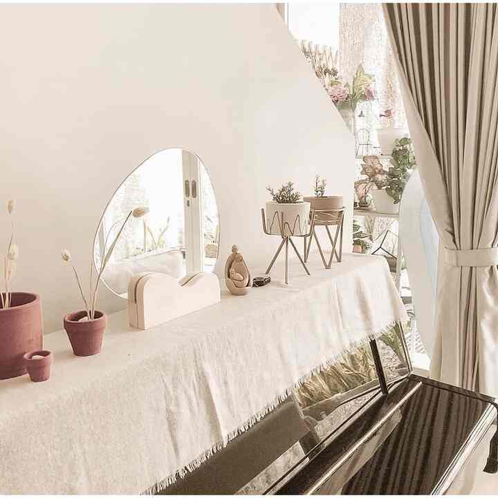 Cermin Estetik Ukuran (S), Telu