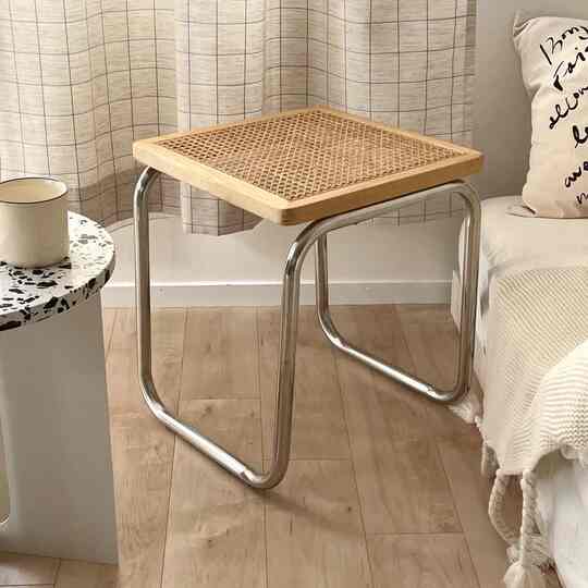 スクエアラタンスツール