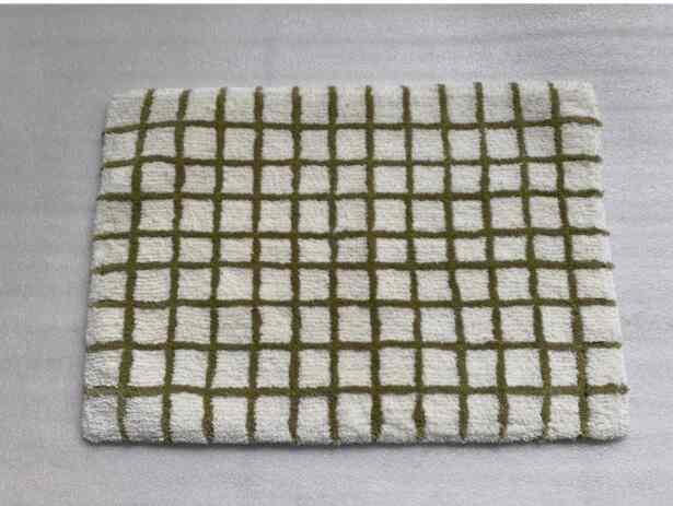 Karpet kotak aesthetic