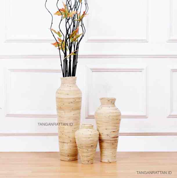 Vas Bunga Rotan