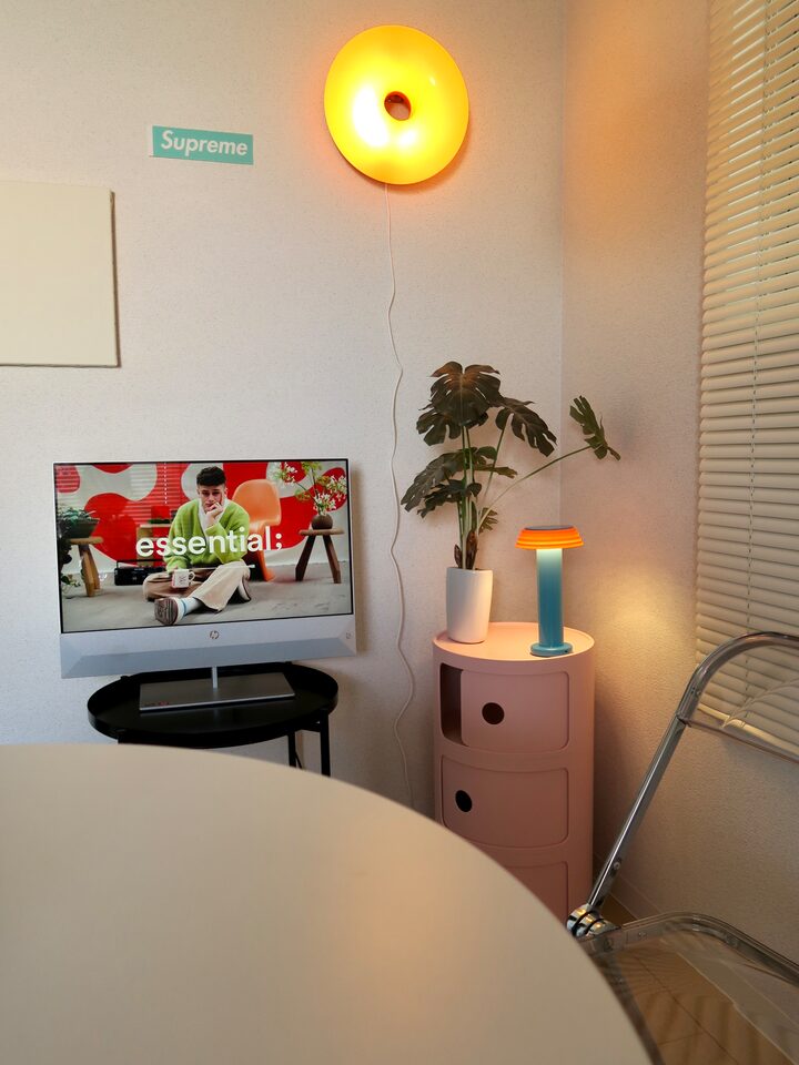 short form carousel card thumbnail