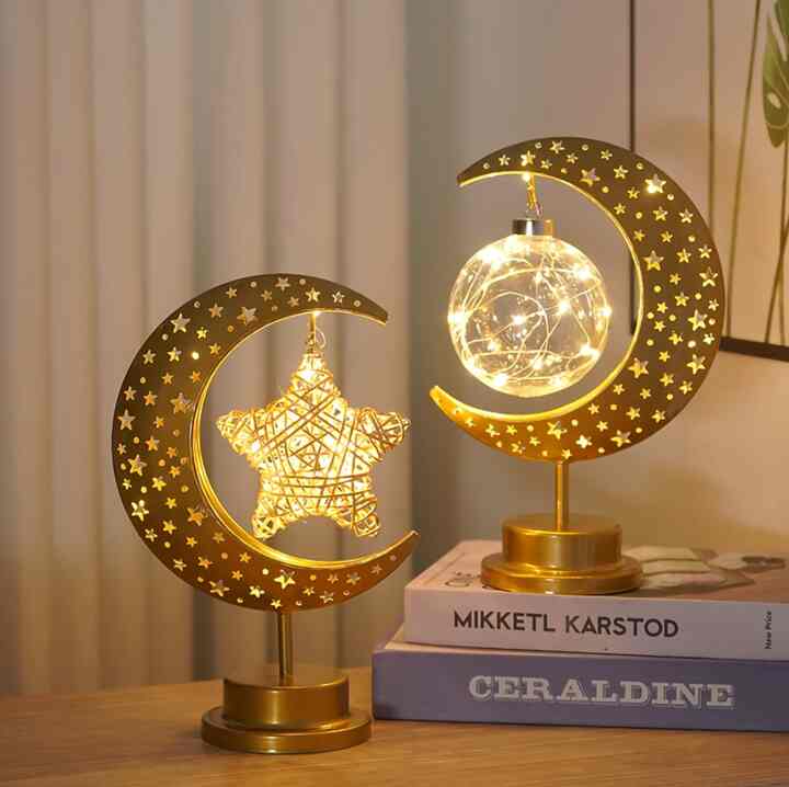 Bintang Bulan Seni Besi Lampu LED