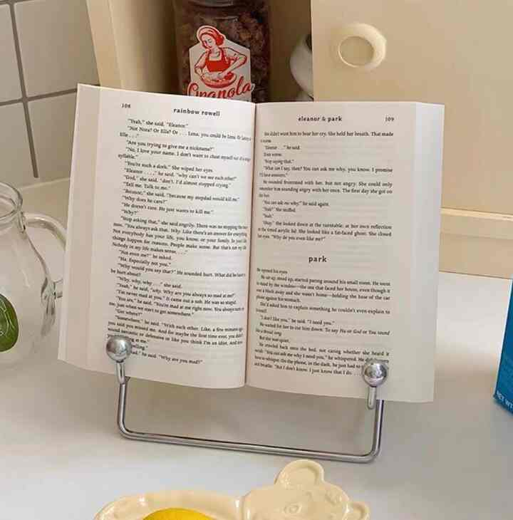 Aesthetic Pad Book Stand Stainless Steel