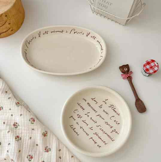 Piring Korea Aesthetic