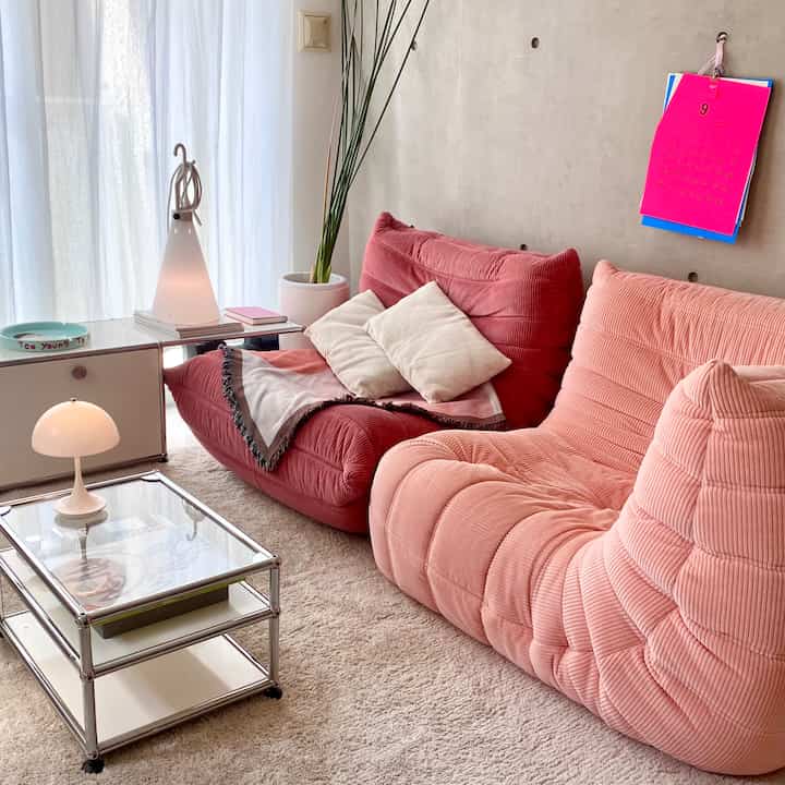 斜めからのトーゴ

#ルイスポールセン #リーンロゼ #ソファ #カレンダー #usmハラー #ラグ #momonatural #モモナチュラル #flos #デザイナーズ #間接照明 #間接照明インテリア 