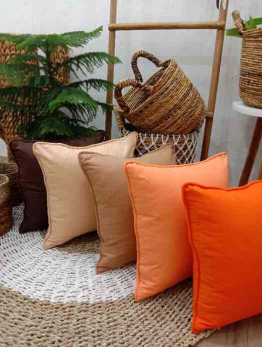 Sarung Bantal Sofa Polos 40x40 Resleting (satuan)