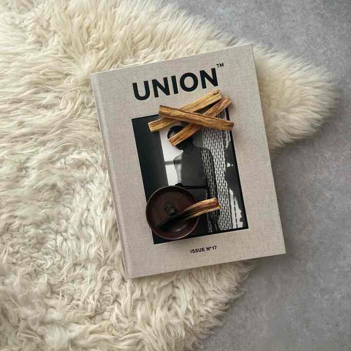 UNIONのお気に入り雑誌

#union #洋書 #雑誌 #クッションフロア #モルタル #SCF9567 #賃貸リメイク #リメイクシート #ホワイトインテリア #ナチュラルインテリア #海外インテリア #和風インテリア #シンプルインテリア #一人暮らし #一人暮らしインテリア  #ワンルーム #ワンルームインテリア #interior #room #home