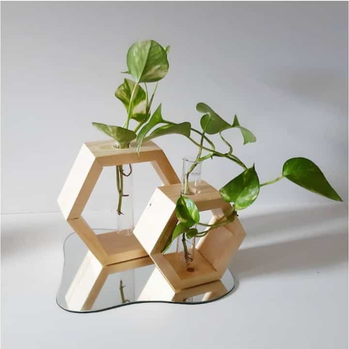 Hexagon Vas Tube Medium