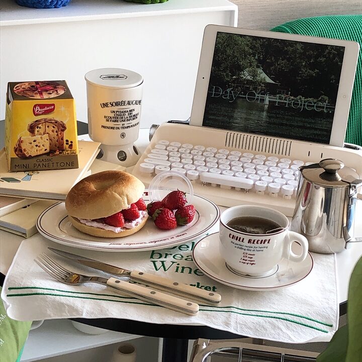 short form carousel card thumbnail