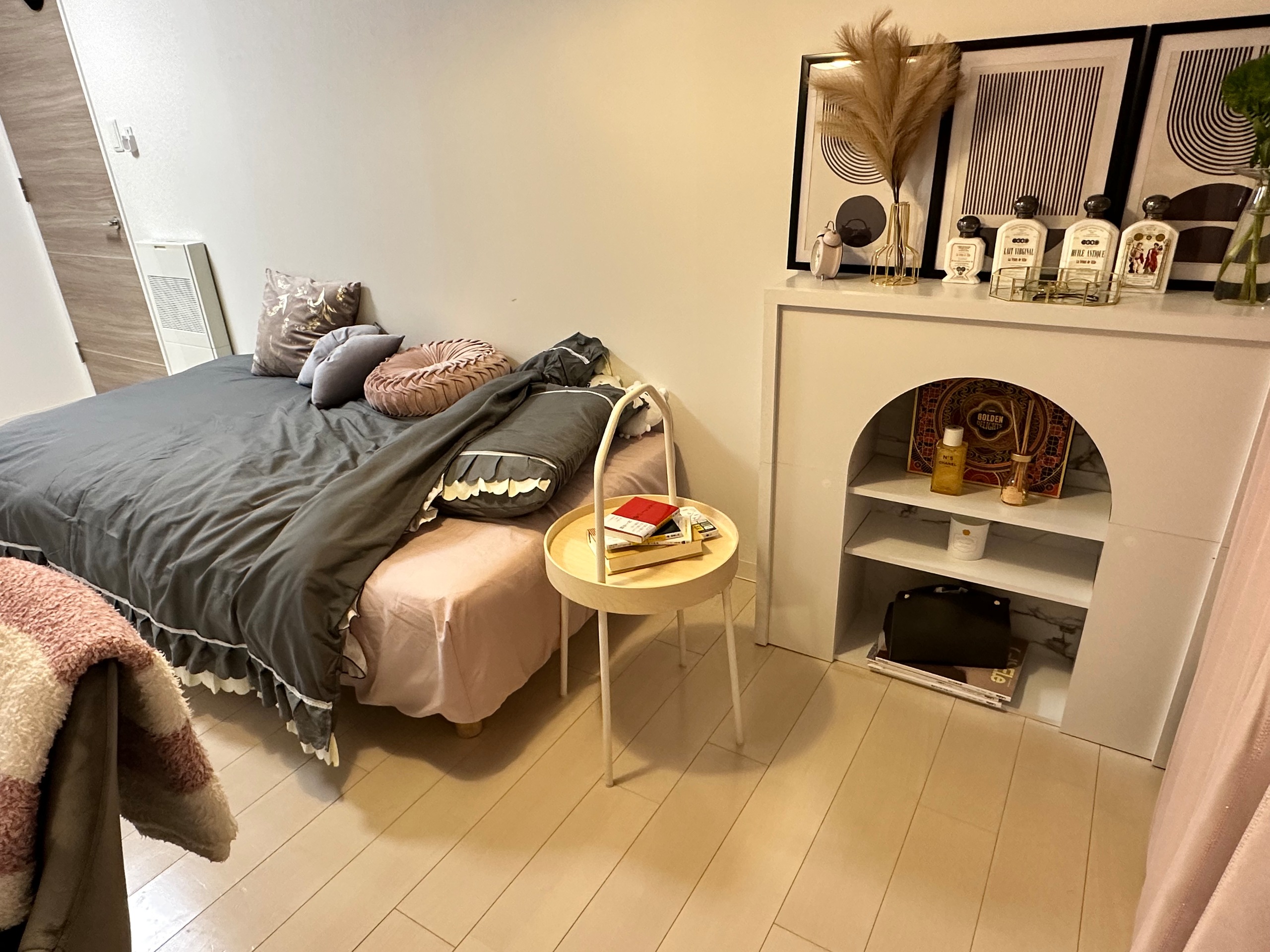 LOWYA 大理石風マントルピース | 棚・チェスト・キャビネット | Ohouse