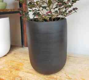 POT TERAKOTA PREMIUM KAPSUL - HITAM