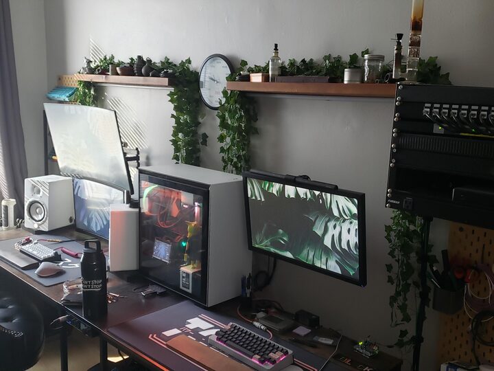 short form carousel card thumbnail