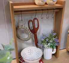 rak gantungan estetik kayu jati