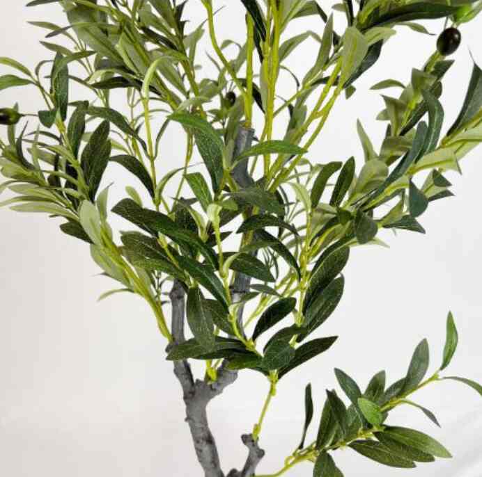 Pohon Zaitun Plastik
