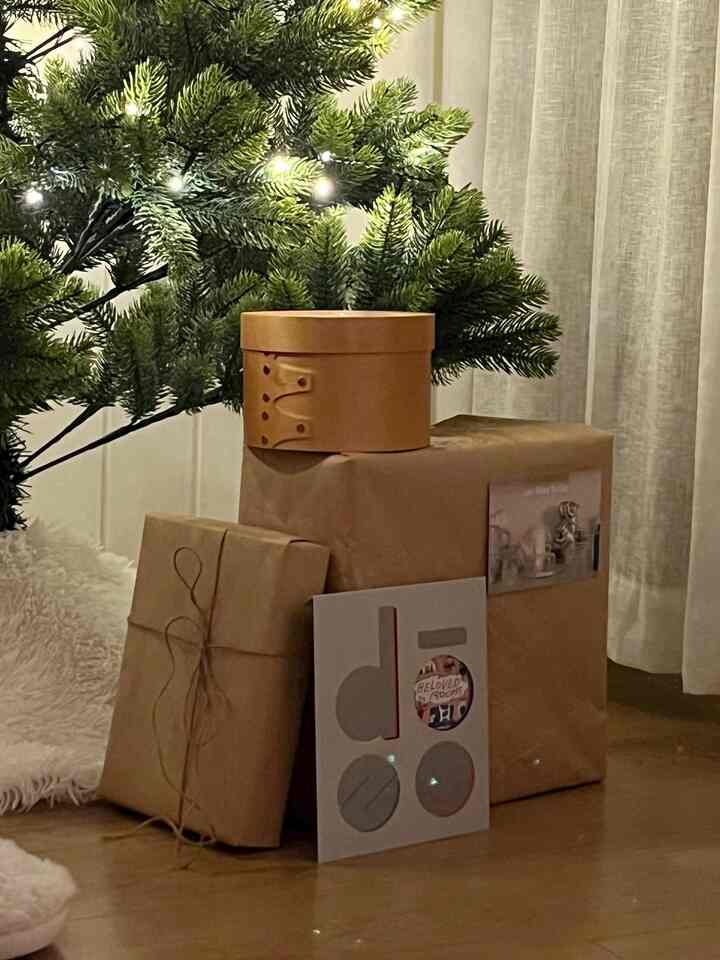 ohouse様からのギフト✉︎♡
ポストカードの同封も嬉しい🙈
今はこんなおしゃれなギフトカードが
あるんだねぇ〜おばちゃんびっくり👵🏻✨


#クリスマスツリー
#韓国インテリア
#ホワイトウッドインテリア 