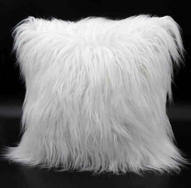 Cover Bantal Bulu Korea Glossy