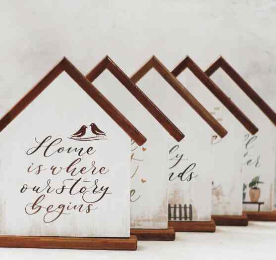 Dekorasi Kamar Pajangan Kayu