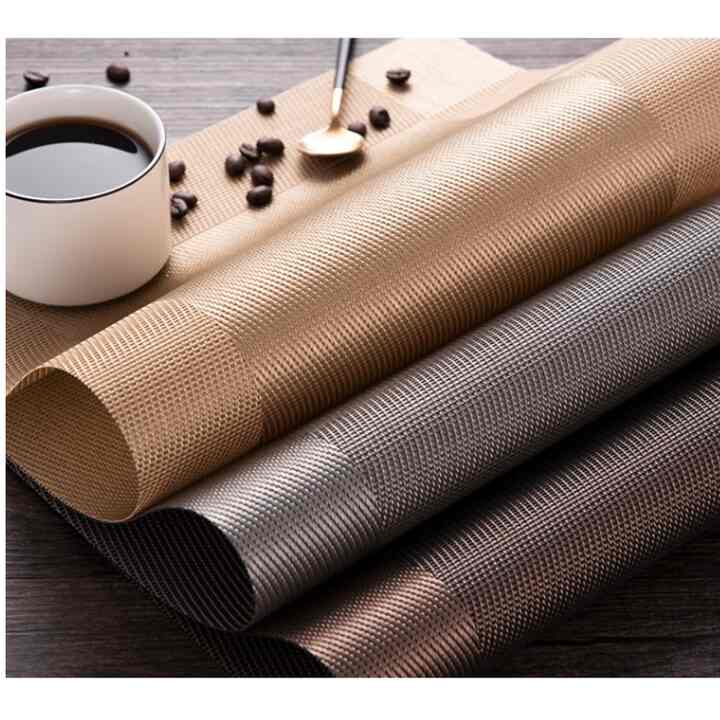 Alas Tatakan Piring Meja Makan