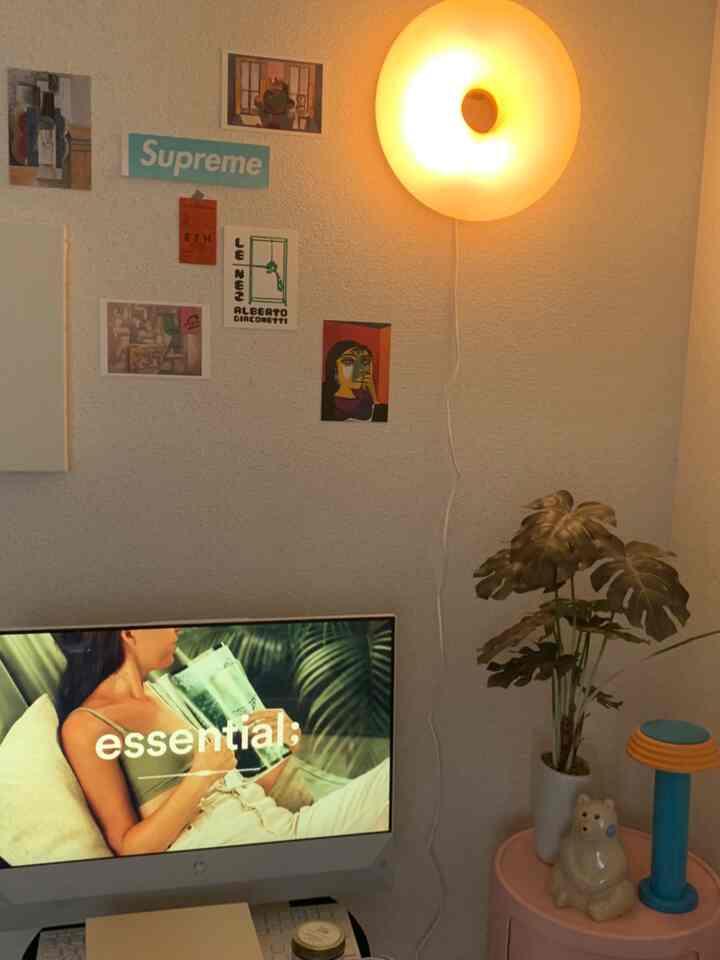 Hello!
I will be serving as Ohouse's season4 ambassador🤍

The photos are also bad
I'm not sure if I can explain it well.
The Ohouse app is full of wonderful rooms, so I hope everyone can enjoy creating their own comfortable spaces together.

Thank you very much for your support 🤍

#small room
#Studio interior
#midcenturymodern
#6 tatami 1k
#ambassador