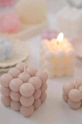 Bubble candle