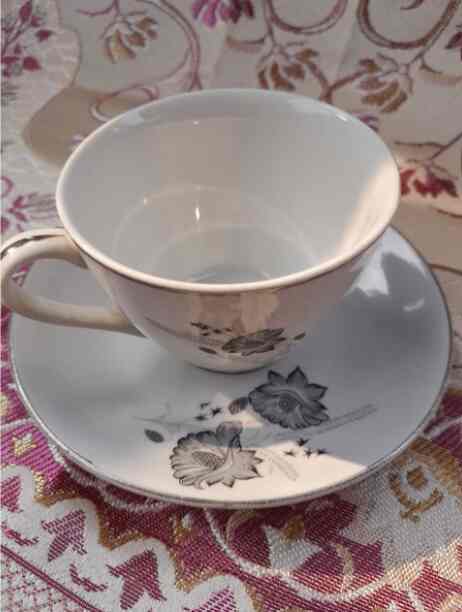 Cangkir keramic porcelain klasik