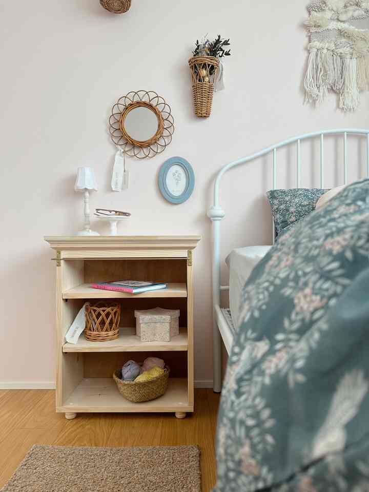 子供部屋のサイドチェストとベットとの相性が良い🩵
オーダー家具なんですが、かわいいです☺️🫶🏻
#キッズルーム #キッズルームインテリア 