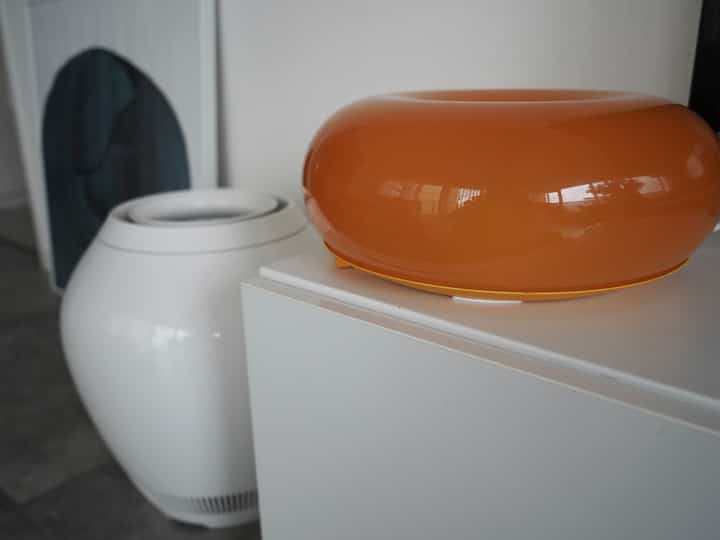 扇風機から加湿器にチェンジ♡

#賃貸暮らし
#賃貸インテリア
#バルミューダ 
#ikea照明 