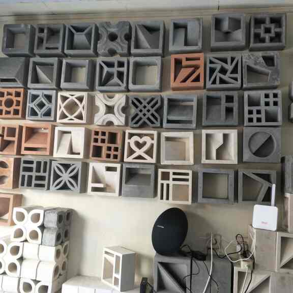 Roster Beton Variasi 