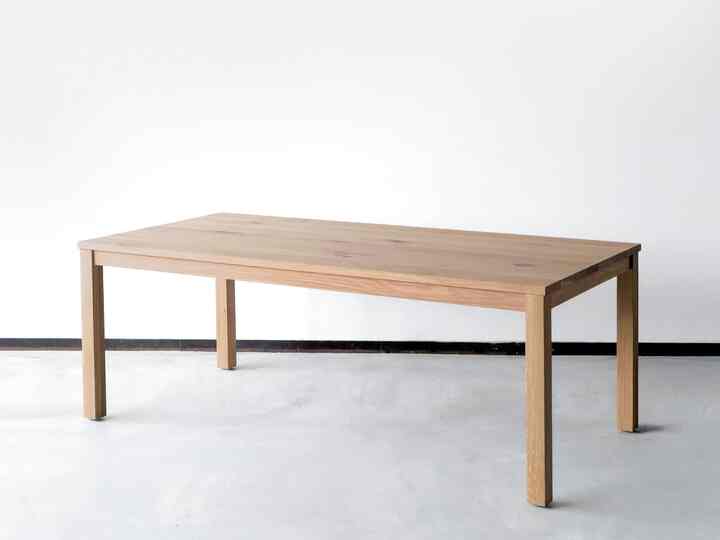 Calm ダイニングテーブル