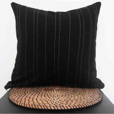 Sarung Bantal Modest