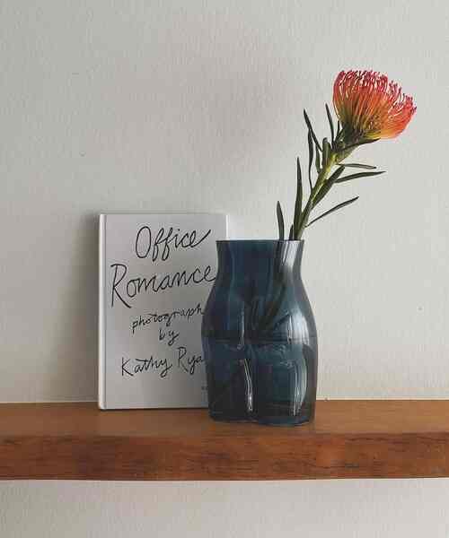 ヒップフラワーベース