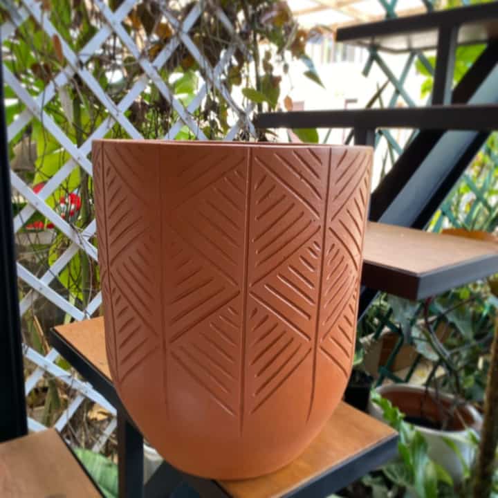 Pot terakota ketupat