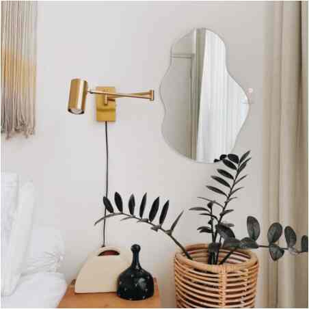 Cermin Dinding Aesthetic ESME