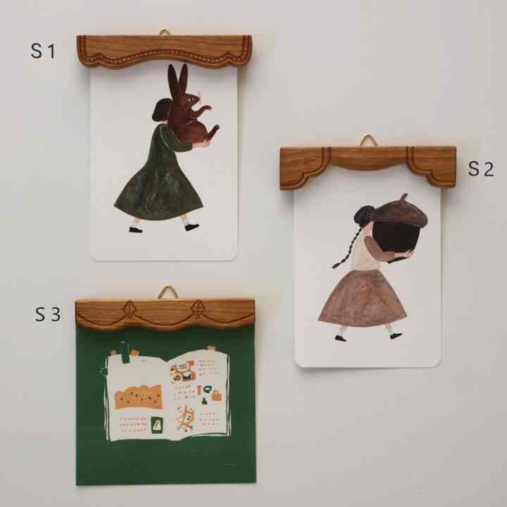 ウッドポスターハンガー