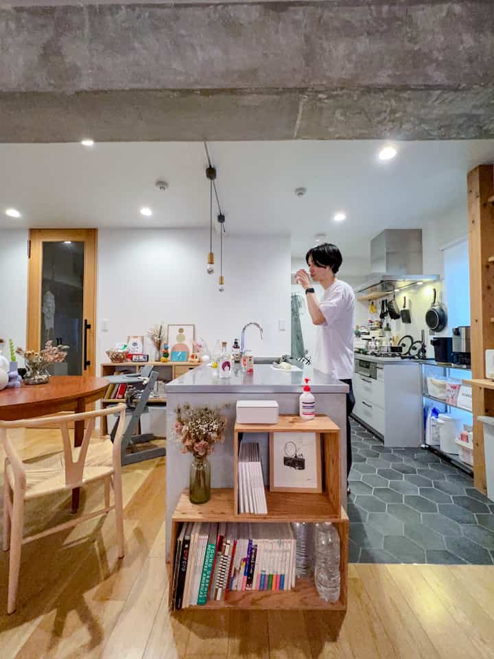 料理しながら一杯するのか休日の過ごし方
#キッチンインテリア #キッチン #キッチンリモデリング 