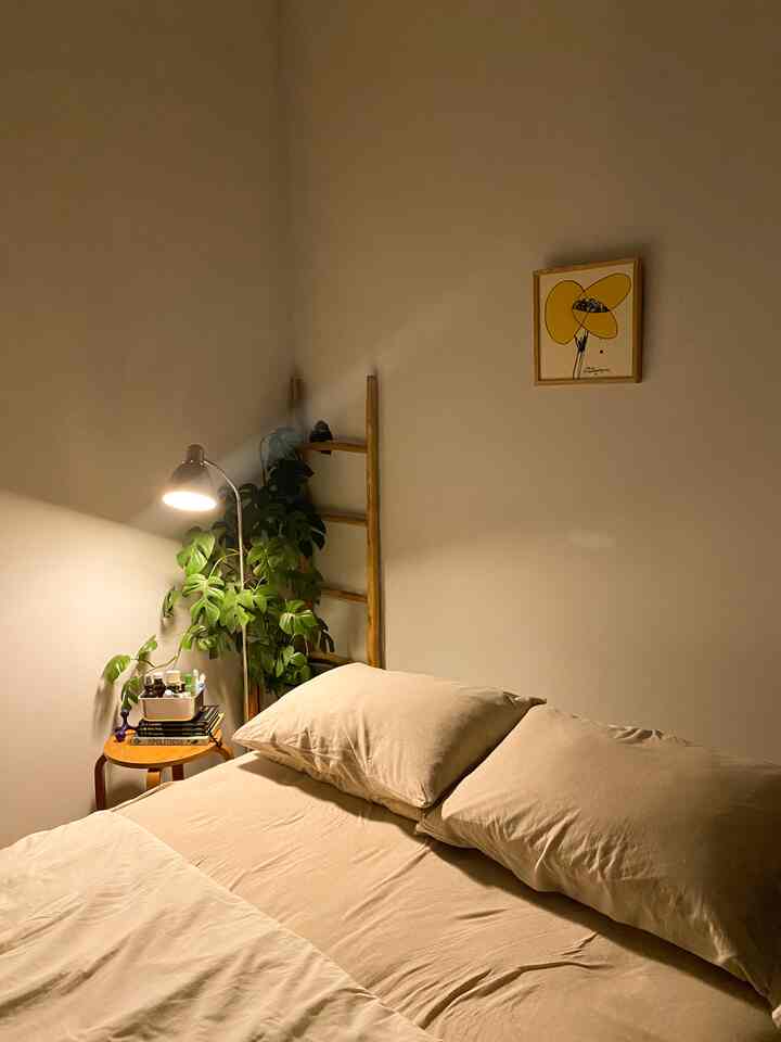 The best place to unwind from the rigors of the capital #kelasmennengah #muji #bedroom #inspiration