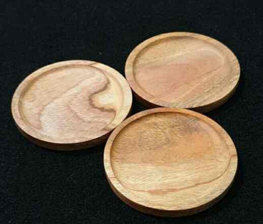 Coaster kayu
