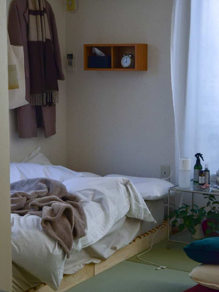 寒くなってきたので
暖房と加湿器を始めました🌫️
#加湿器 #冬の小道具 #冬の準備 #ベッドフレーム 