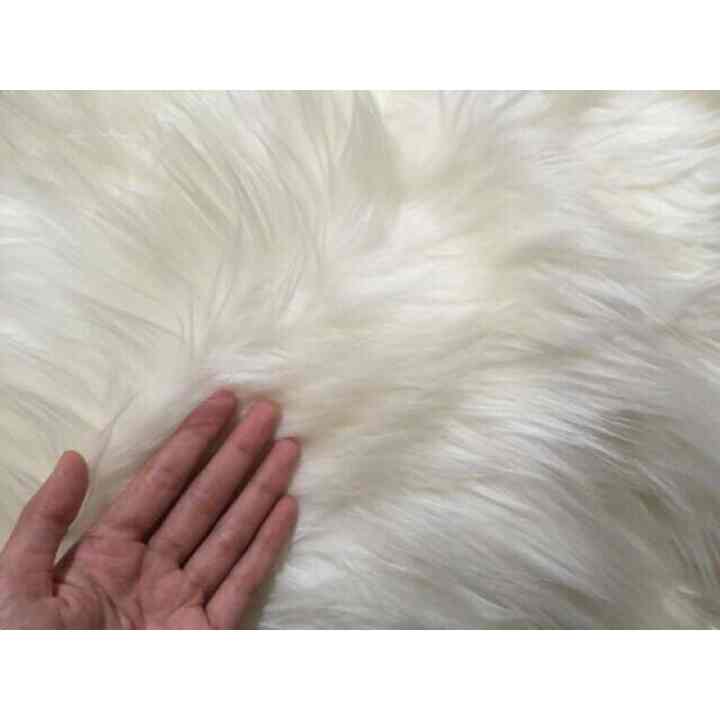 Taplak Meja Bulu Bundar