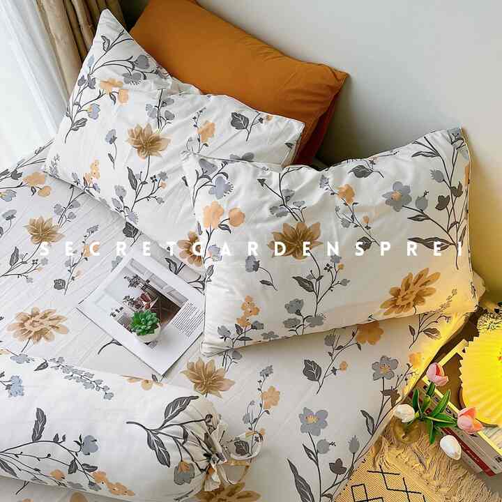 Sprei Bed Cover Velroses