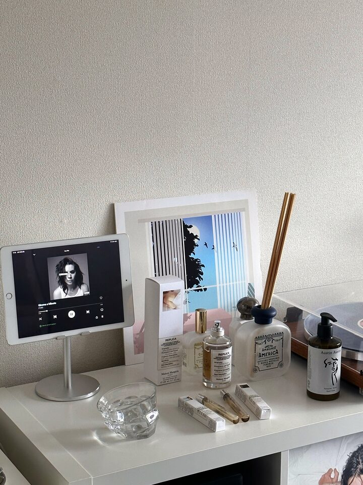 short form carousel card thumbnail