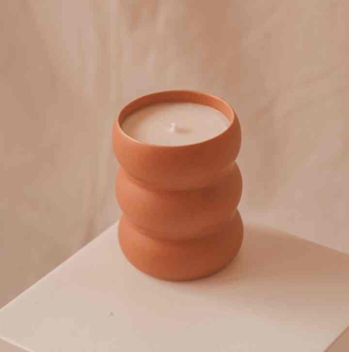 DUO Scented Candles, Morrning Serves (Maroon)