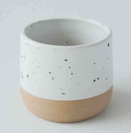 C11 Mist White - Black