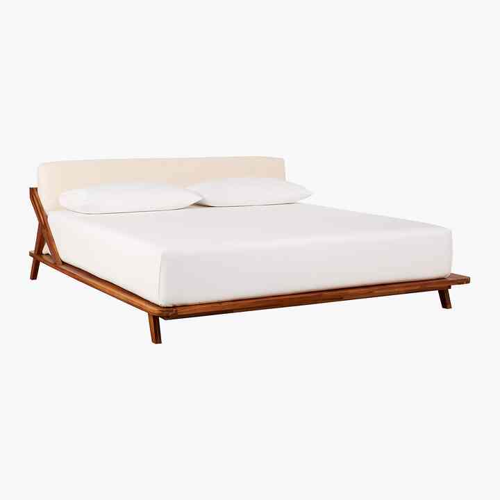 Drommen Acacia Wood Bed(multiple options)