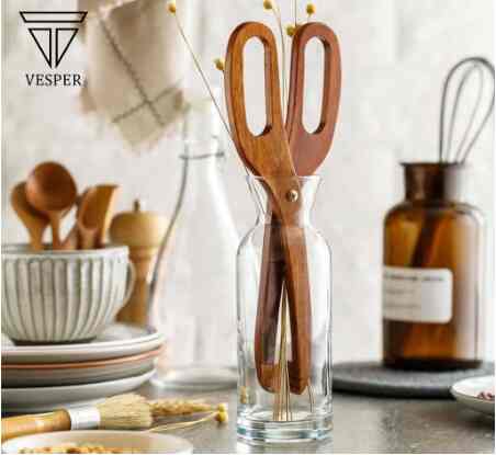 Gunting Kayu Capitan 