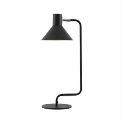 gazel lampu meja hitam