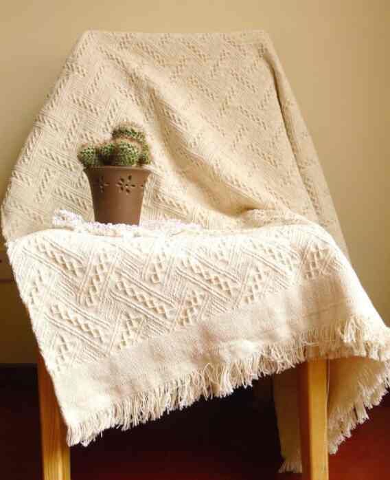 Selimut Nordic/Throw Blanket