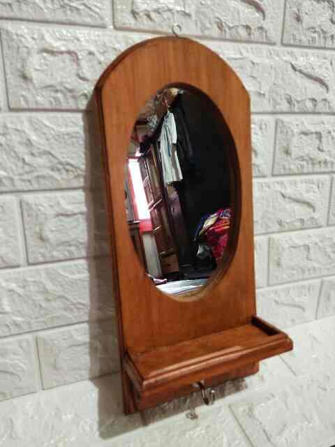 Cermin Kayu 40 x 14,5cm