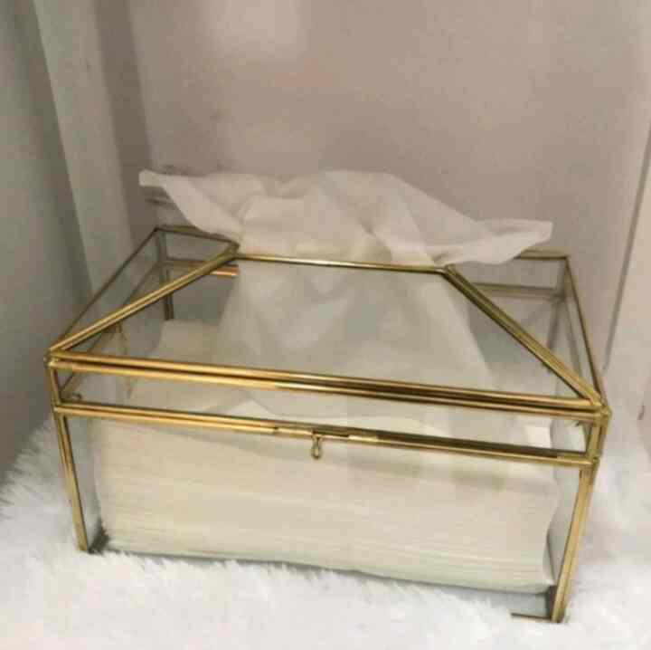 box tissue gold