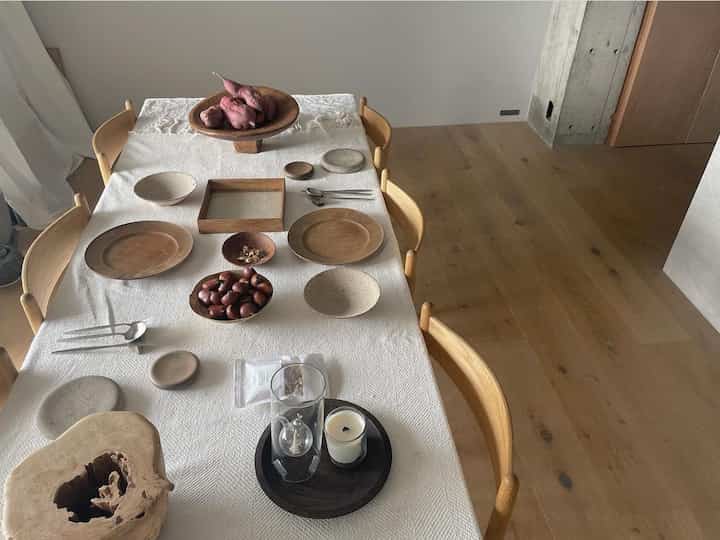 Rasa musim gugur◎◎
Hiasi meja dengan sayuran musiman dan mangkuk favorit Anda.
Jika menggunakan peralatan favorit, rasanya akan berlipat ganda.

#Koordinasi meja #秋の味覚
#Hidup dengan peralatan
#Penulis #遠藤岳 #内田悠 #藤本健
#Peterivy

